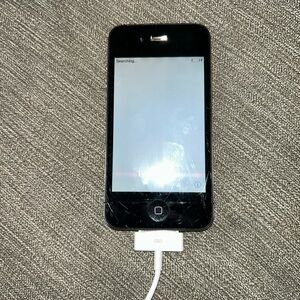 Apple iPhone 7 Black With Scratches on screen.  All else works